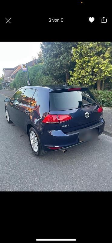 Blau Gebraucht 2025 VW Golf VIII Limousine | 11.200 € - Bild 1/4