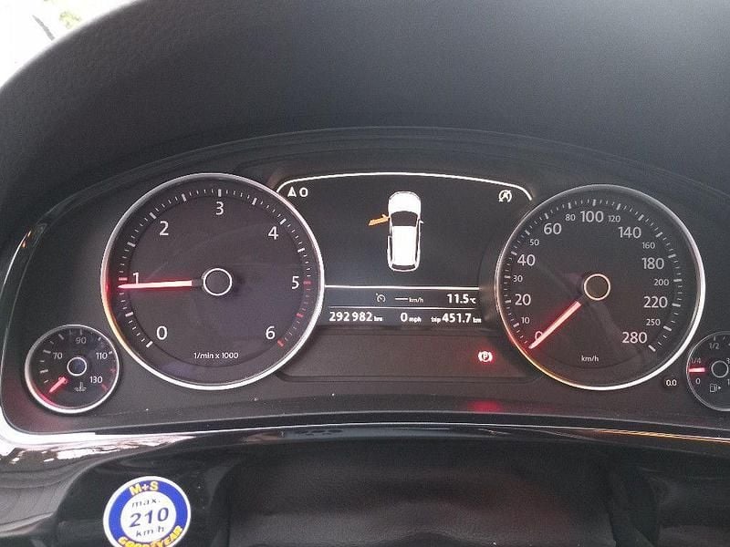 Gebraucht VW Touareg 245 PS (180 kW) 2013 Night blue metallic SUV