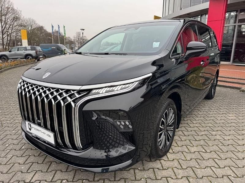 Gebraucht DFSK Forthing 9 245 PS (180 kW) 2025 Van / Kleinbus