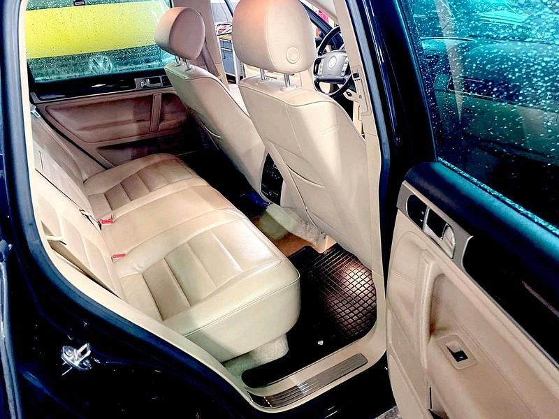 Gebraucht VW Touareg 313 PS (230 kW) 2006 Schwarz SUV