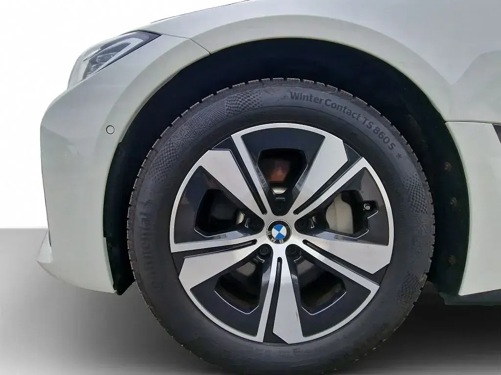 Gebraucht BMW i4 250 kW (340 PS) 2023 Weiß Limousine