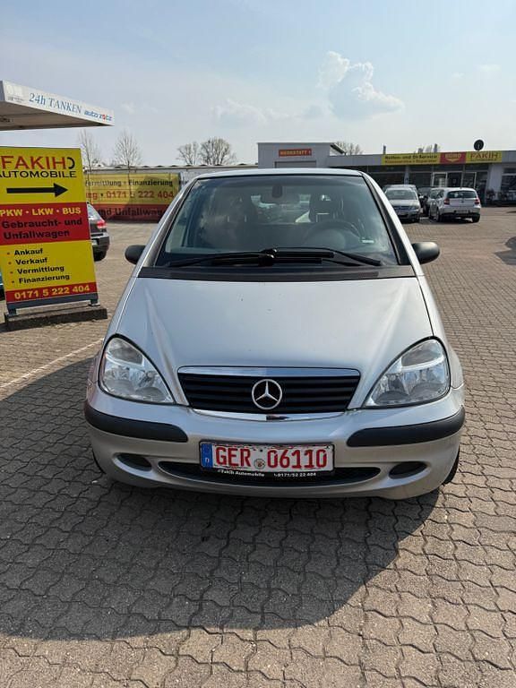 Gebraucht Mercedes A140 Elegance 82 PS (60 kW) 2003 Silber Van / Kleinbus