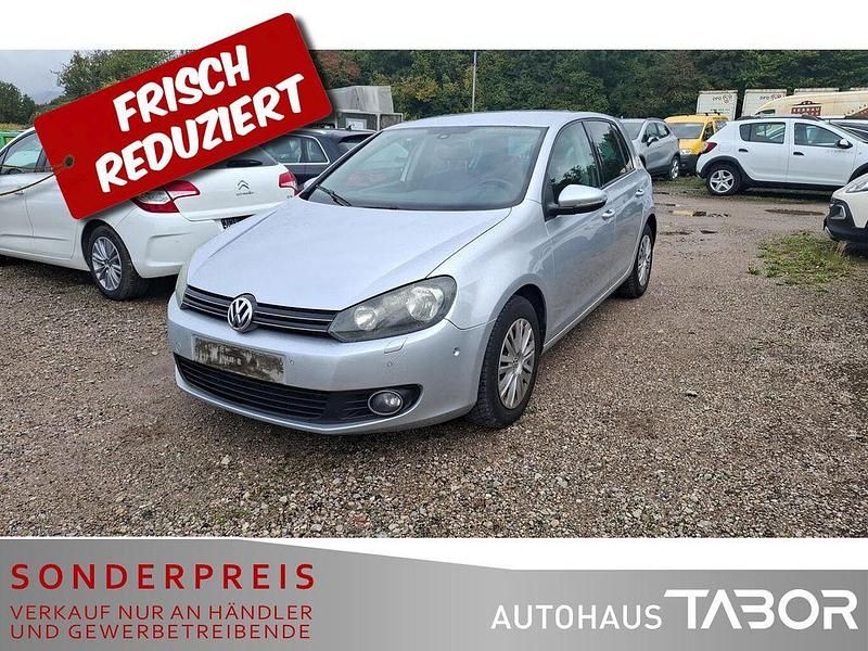 Gebraucht VW Golf VI Team 105 PS (77 kW) 2010 Reflexsilber metallic Kleinwagen
