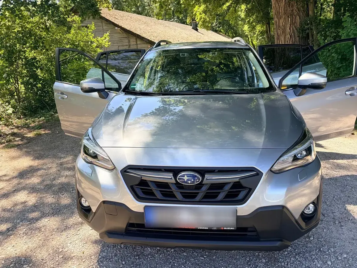 Gebraucht Subaru XV Comfort 114 PS (83 kW) 2023 Silber SUV