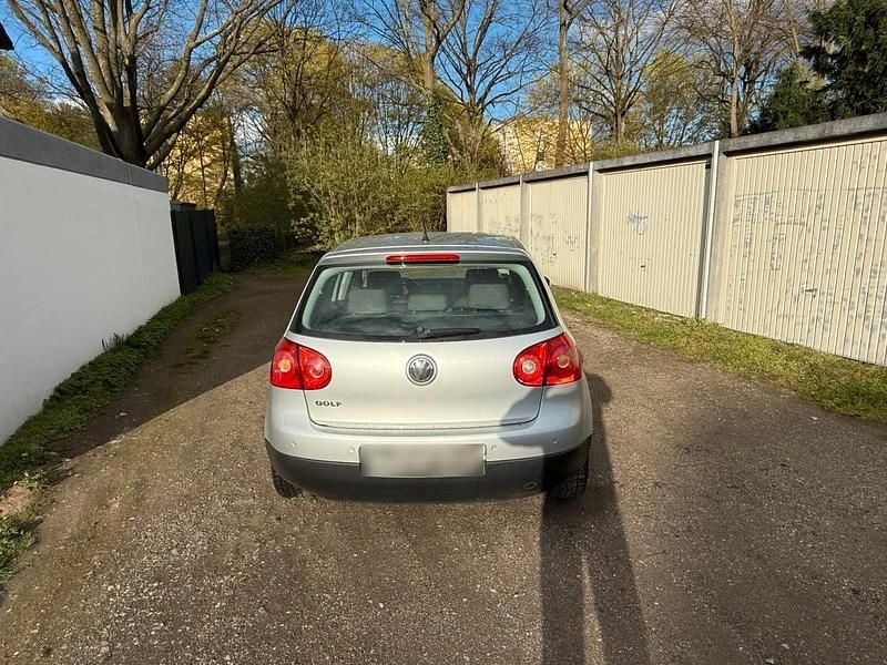 Gebraucht VW Golf V Edition 75 PS (55 kW) 2006 Silber Kleinwagen