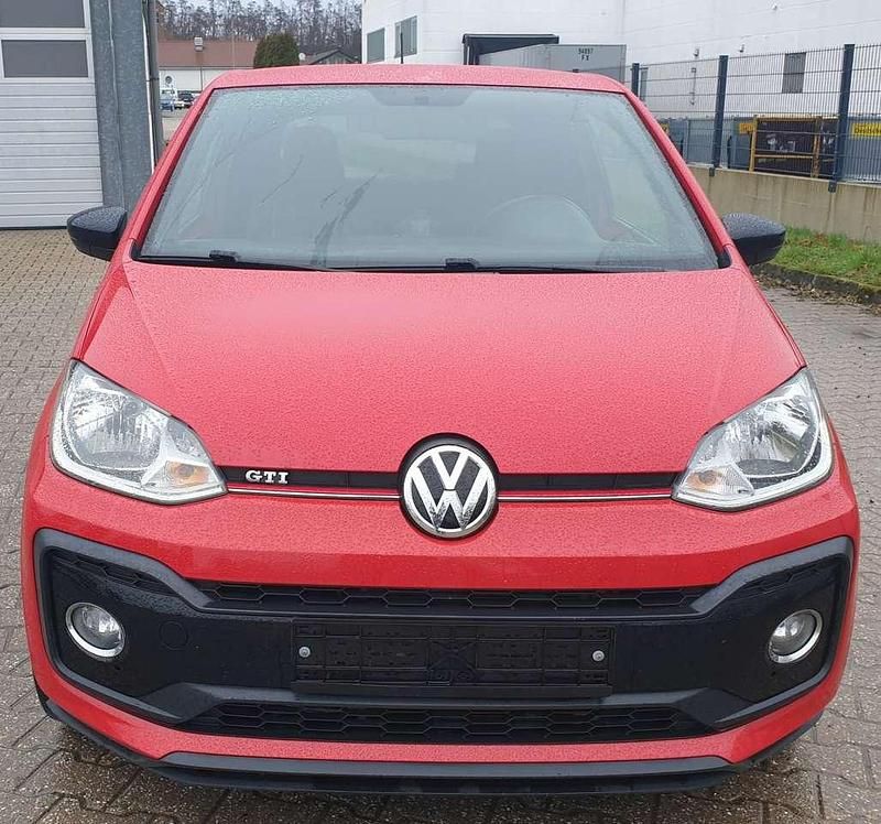 Rot Gebraucht 2018 VW up! GTI Kleinwagen | 10.699 € (Fairer Preis) - Bild 1/4
