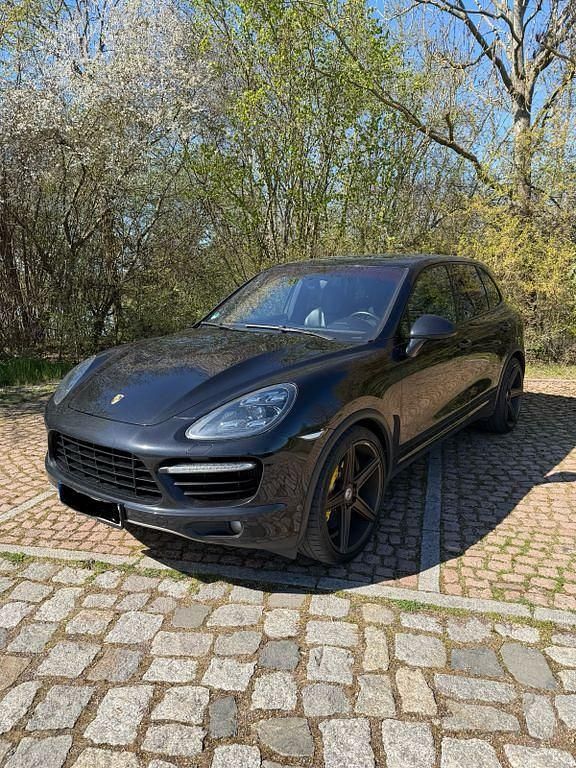 Gebraucht Porsche Cayenne Turbo 500 PS (367 kW) 2011 Schwarz SUV