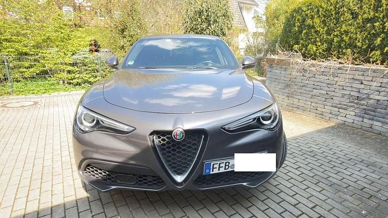 Gebraucht Alfa Romeo Stelvio Ti 280 PS (205 kW) 2022 Grau SUV