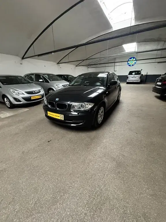 Brugt BMW 120 Advantage 177 HK (130 kW) 2011 Sort Hatchback