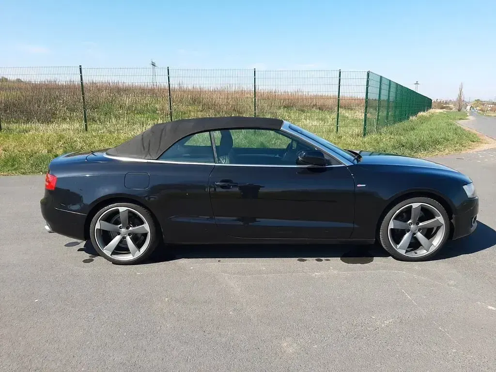 Gebraucht Audi A5 Cabriolet Sport 179 PS (131 kW) 2010 Schwarz Cabrio