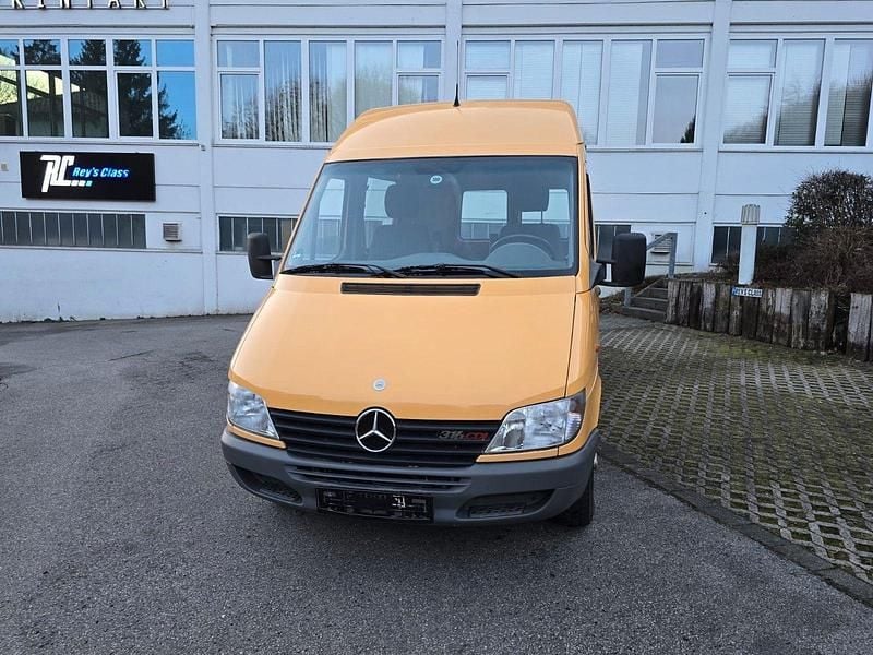 Gelb Gebraucht 2000 Mercedes Sprinter Van | 8.032 € (Superpreis) - Bild 1/4