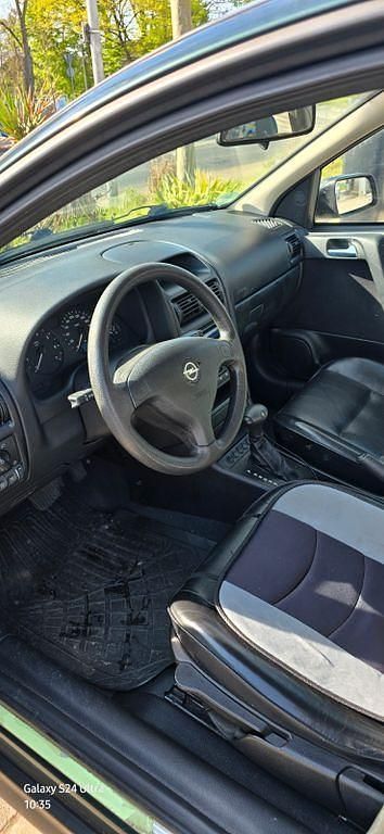Gebraucht Opel Astra 101 PS (74 kW) 2000 Grün Limousine