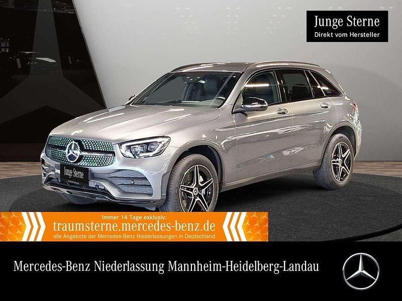 Selenitgrau Gebraucht 2021 Mercedes GLC300e AMG SUV | 41.990 € (Fairer Preis) - Bild 1/3