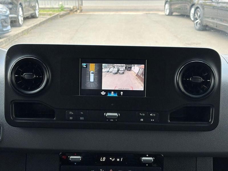 Gebraucht Mercedes Sprinter 170 PS (125 kW) 2021 Silber Van