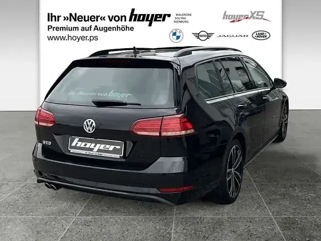 Gebraucht VW Golf VII GTD 184 PS (135 kW) 2017 Deep black perleffekt (metallic) Kombi