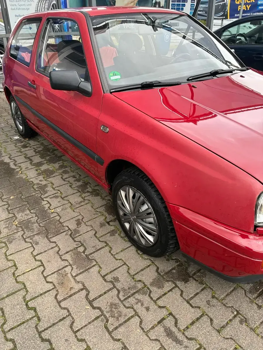 Gebraucht VW Golf III 75 PS (55 kW) 1996 Rot Kleinwagen