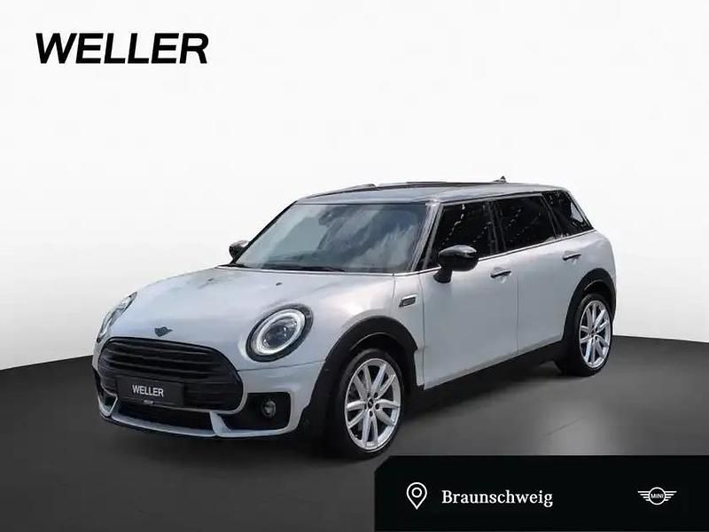 White silver (silber) Gebraucht 2022 Mini Cooper D Clubman Kombi | 23.450 € (Fairer Preis) - Bild 1/4