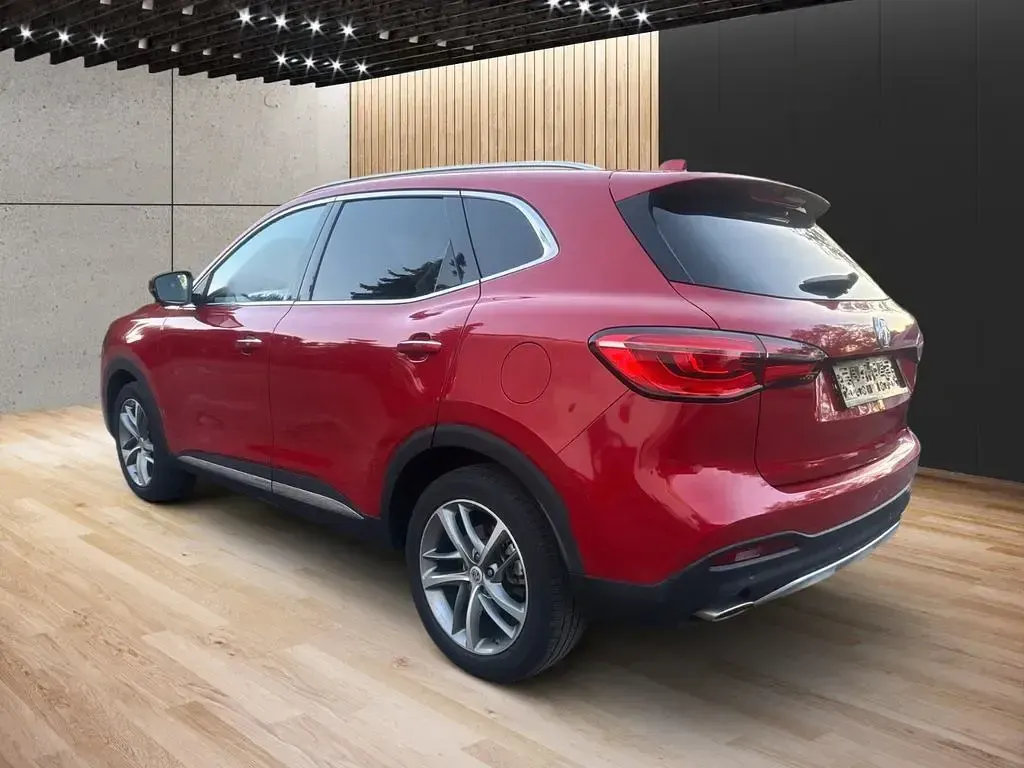 Usata MG HS 162 CV (119 kW) 2023 Rosso SUV