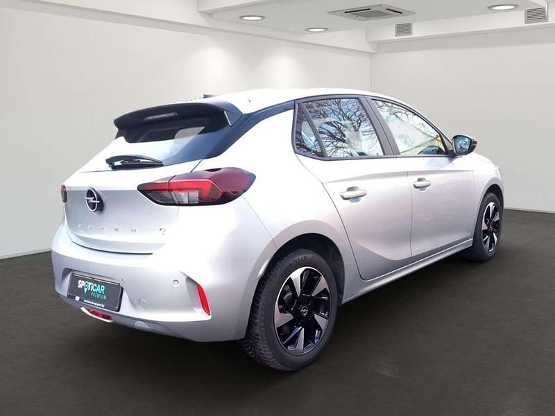 Gebraucht Opel Corsa-e 100 kW (136 PS) 2023 Kristall silber (met Kleinwagen