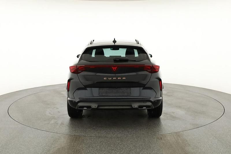 Midnight schwarz metallic Gebraucht 2025 Cupra Formentor SUV | 36.475 € (Fairer Preis) - Bild 1/4