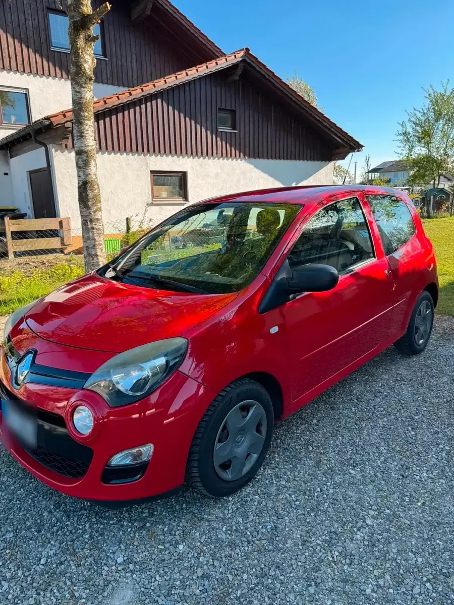 Gebraucht Renault Twingo 75 PS (55 kW) 2012 Rot Kleinwagen