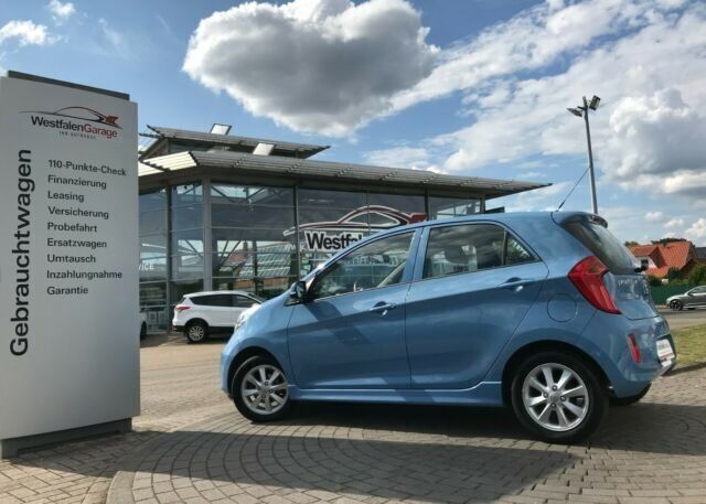 Gebraucht Kia Picanto Spirit 86 PS (63 kW) 2013 Blau Kleinwagen