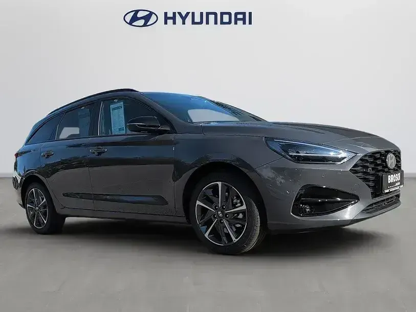 Gebraucht Hyundai i30 Advantage 140 PS (102 kW) 2026 Grau Kombi