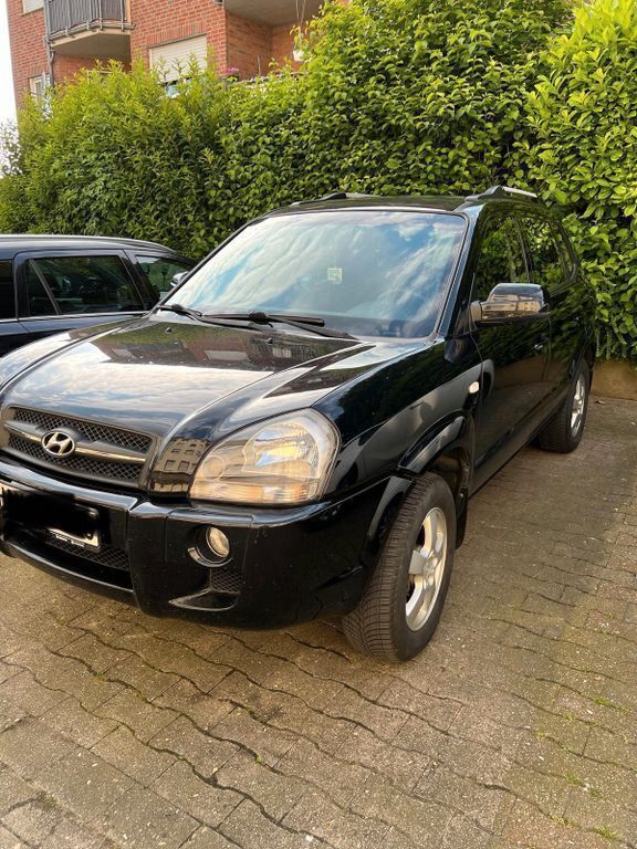 Schwarz Gebraucht 2008 Hyundai Tucson GLS SUV | 5.200 € (Teuer) - Bild 1/4