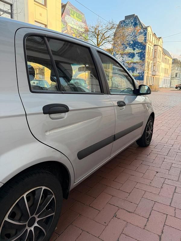 Gebraucht Hyundai Getz 68 PS (50 kW) 2006 Silber Kleinwagen