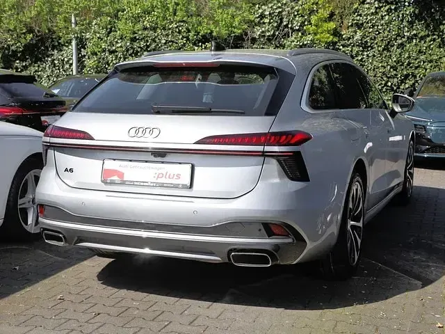 Gebraucht Audi A6 Sport 204 PS (150 kW) 2025 Florettsilber metallic Kombi