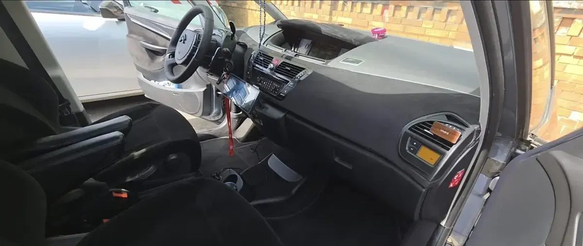 Gebraucht Citroën C4 Picasso 136 PS (100 kW) 2007 Silber Van / Kleinbus
