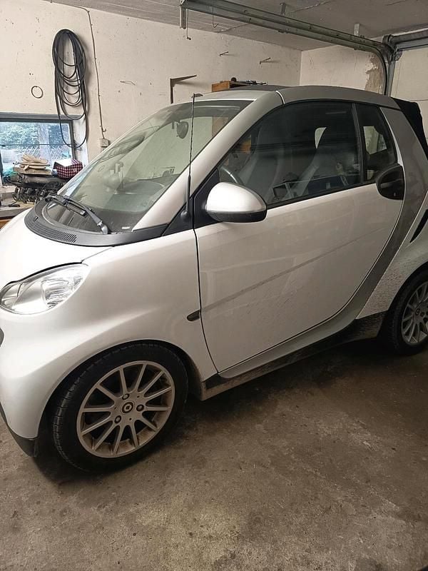 Gebraucht Smart ForTwo Cabrio 84 PS (61 kW) 2007 Weiß Cabrio
