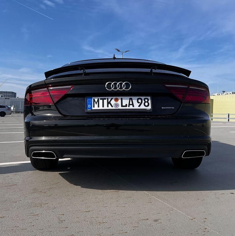 Gebraucht Audi A7 Sportback Sport 218 PS (160 kW) 2017 Schwarz Kleinwagen