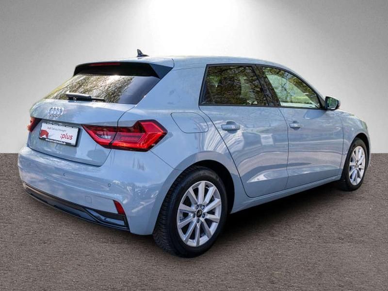 Second-hand Audi A1 Advanced Plus 110 CP (80 kW) 2022 Gri SUV