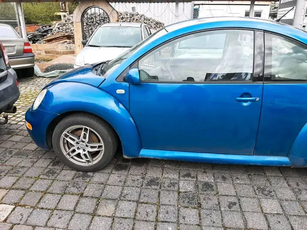 Gebraucht VW Beetle 75 PS (55 kW) 2003 Blau Kleinwagen