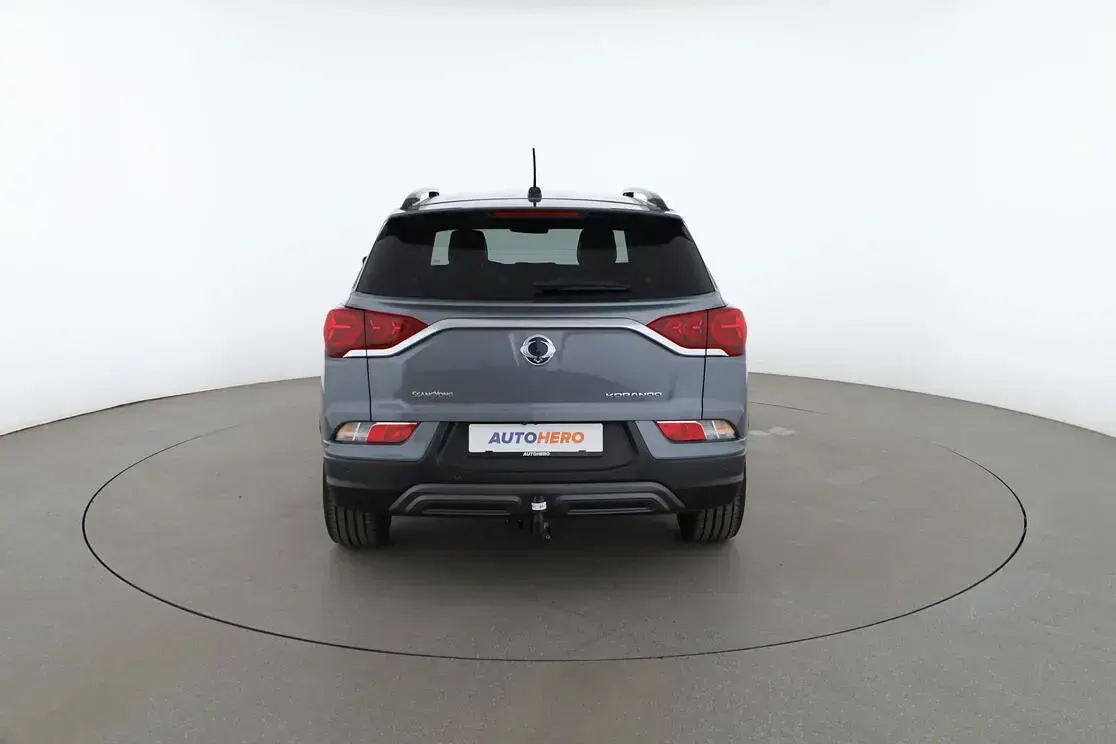 Gebraucht SsangYong Korando 136 PS (100 kW) 2023 Grau SUV