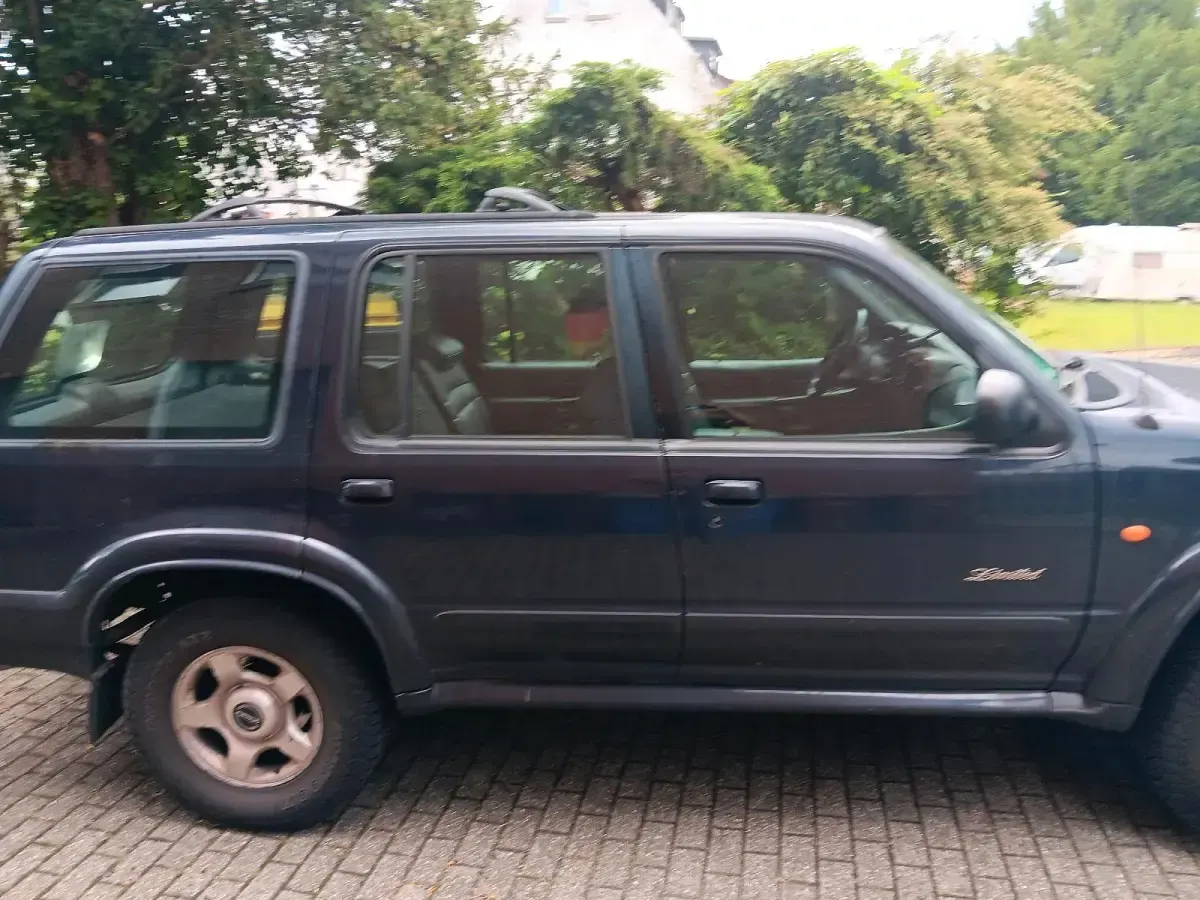 Gebraucht Ford Explorer 204 PS (150 kW) 2000 Blau SUV