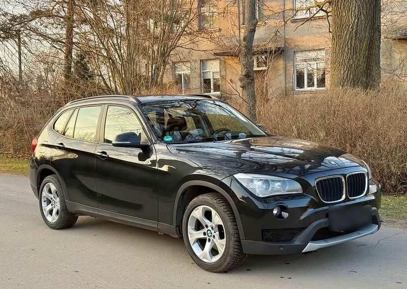 Gebraucht BMW X1 143 PS (105 kW) 2014 Schwarz SUV