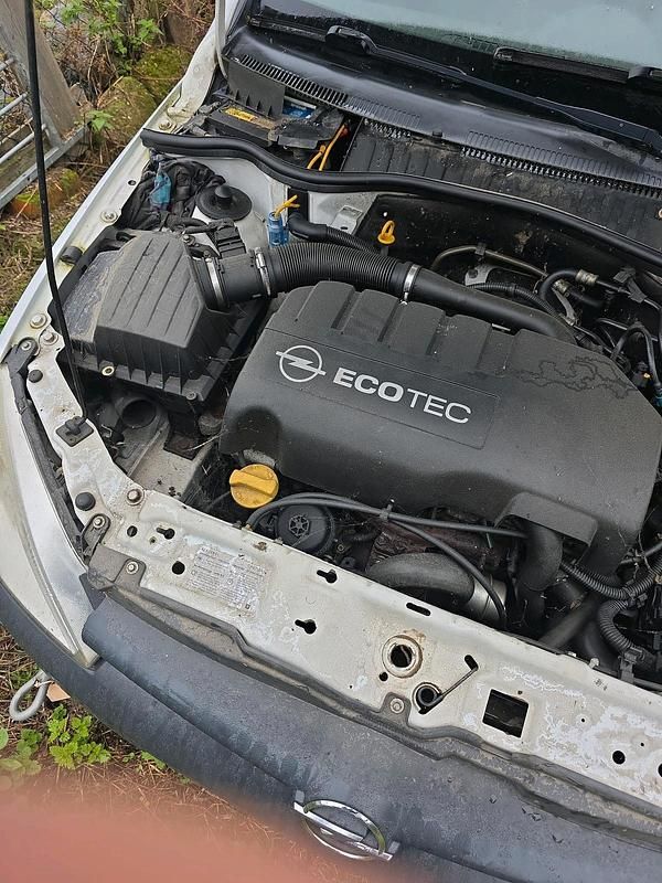 Gebraucht Opel Combo 80 PS (58 kW) 2006 Weiß Van / Kleinbus