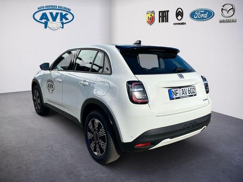 Gebraucht Fiat 600 Business 110 PS (80 kW) 2026 Weiß SUV