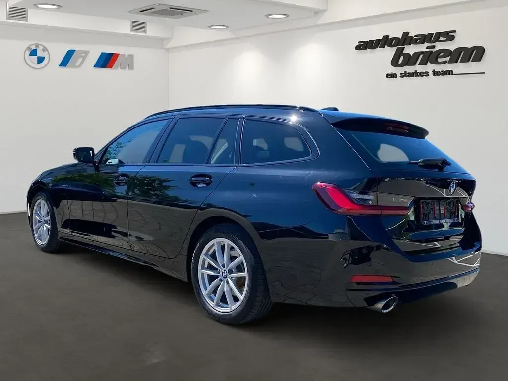 Gebraucht BMW 320 190 PS (139 kW) 2023 Schwarz ii Kombi