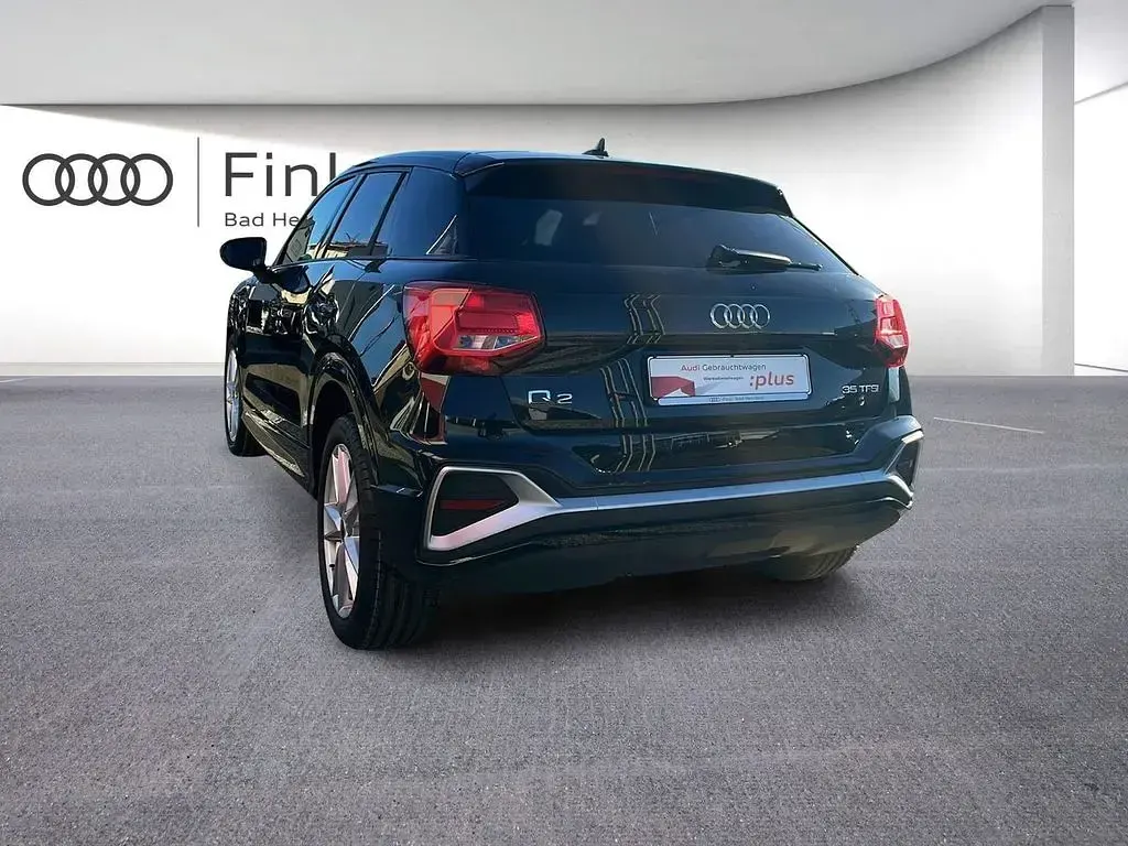 Gebraucht Audi Q2 S-Line 150 PS (110 kW) 2025 Schwarz SUV