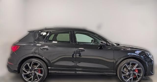 Gebraucht Audi RS Q3 400 PS (294 kW) 2023 Metallic SUV