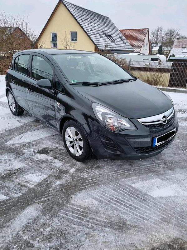 Gebraucht Opel Corsa 87 PS (63 kW) 2014 Schwarz Kleinwagen