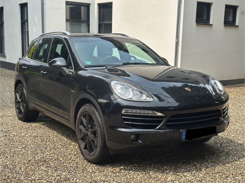 Schwarz Gebraucht 2011 Porsche Cayenne SUV | 19.950 € (Guter Preis) - Bild 1/4