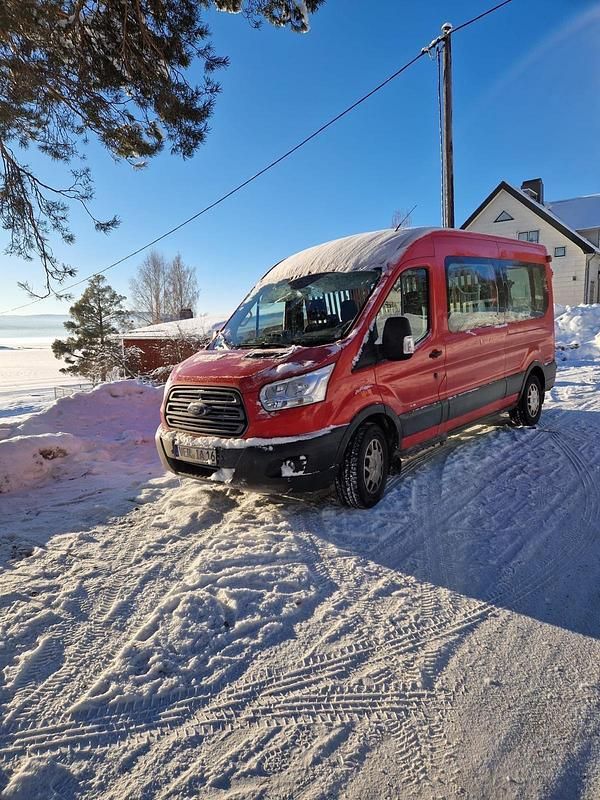 Second-hand Ford Transit 130 CP (95 kW) 2017 Roșu Van
