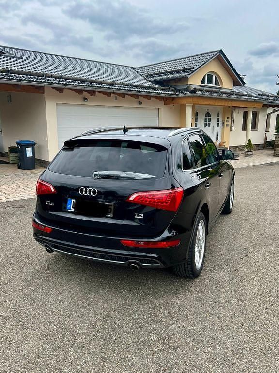 Gebraucht Audi Q5 S-Line 239 PS (175 kW) 2010 Schwarz SUV
