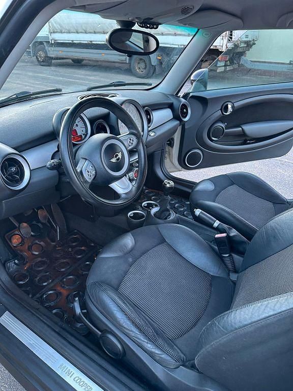 Gebraucht Mini ONE 109 PS (80 kW) 2009 Beige Kleinwagen