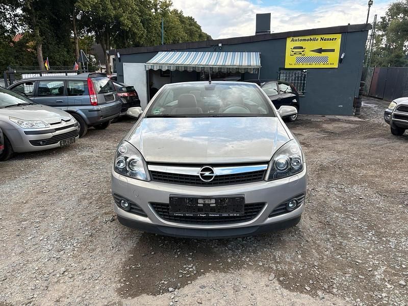 Grau Gebraucht 2006 Opel Astra Cabriolet Cabrio | 800 € (Guter Preis) - Bild 1/4