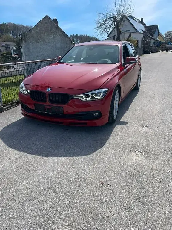 Second-hand Alpina D3 349 CP (256 kW) 2015 Roșu Berlinǎ
